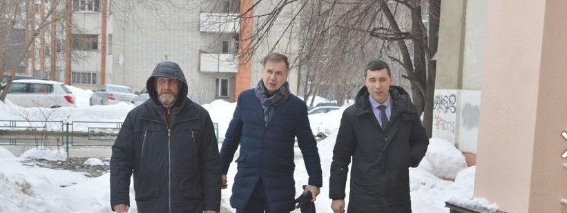 Иван Краснов проверил качество уборки снега в своем округе