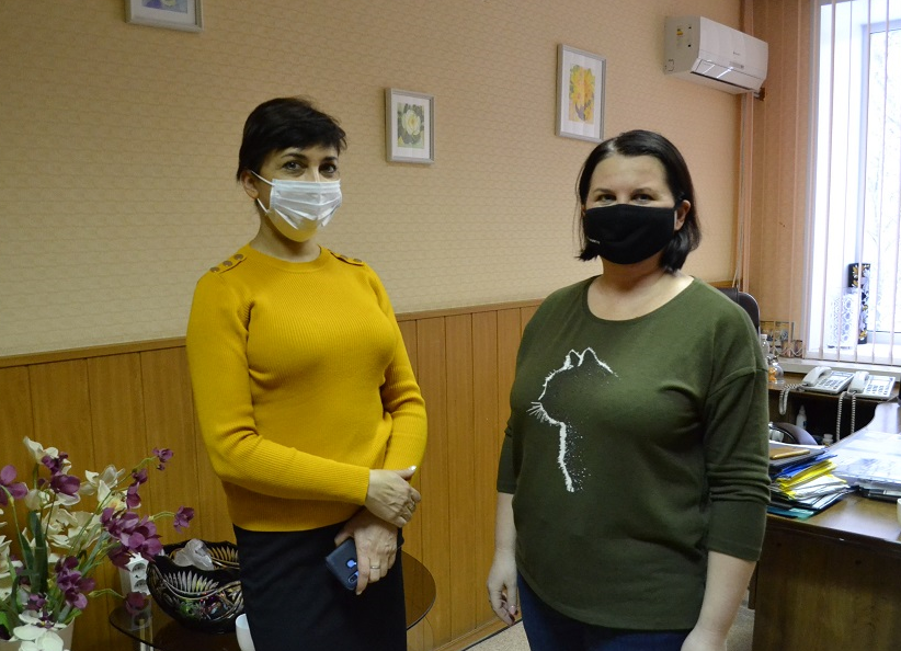 Марина Воробьева и Ольга Чистякова посетили «красную зону» для будущих мам в больнице Бурденко