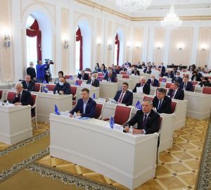 Депутаты поддержали законопроект об изменении бюджета Пензенской области
