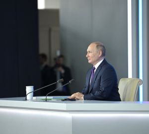 Владимир Путин: Запад перечеркнул доверие к своим валютам