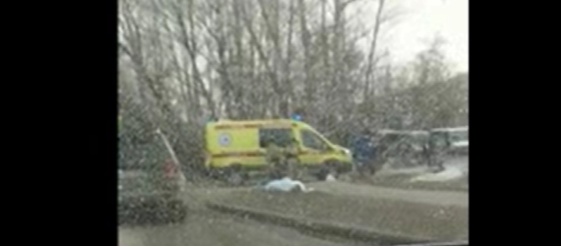 Водитель легковушки на Аустрина насмерть сбил пешехода