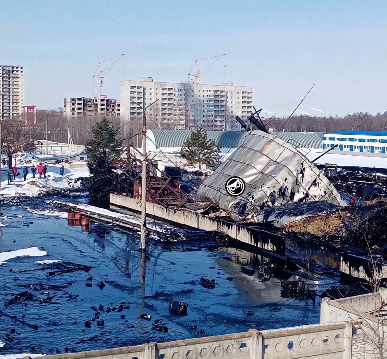 В Пензе на ГПЗ разлилась цистерна с битумом