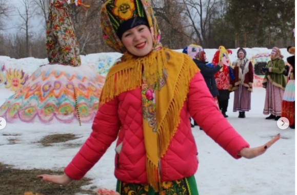 У пензенской музыкальной школы сильный ветер повредил крышу