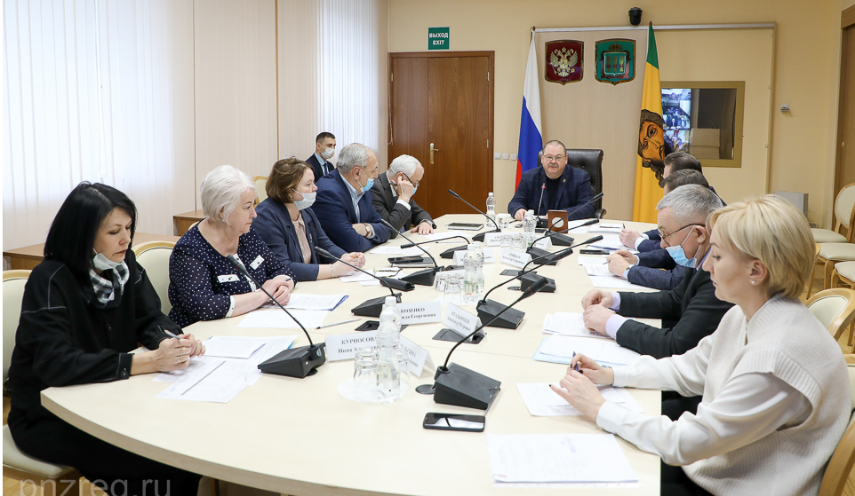 Мельниченко рассказал о мерах поддержки строительной отрасли