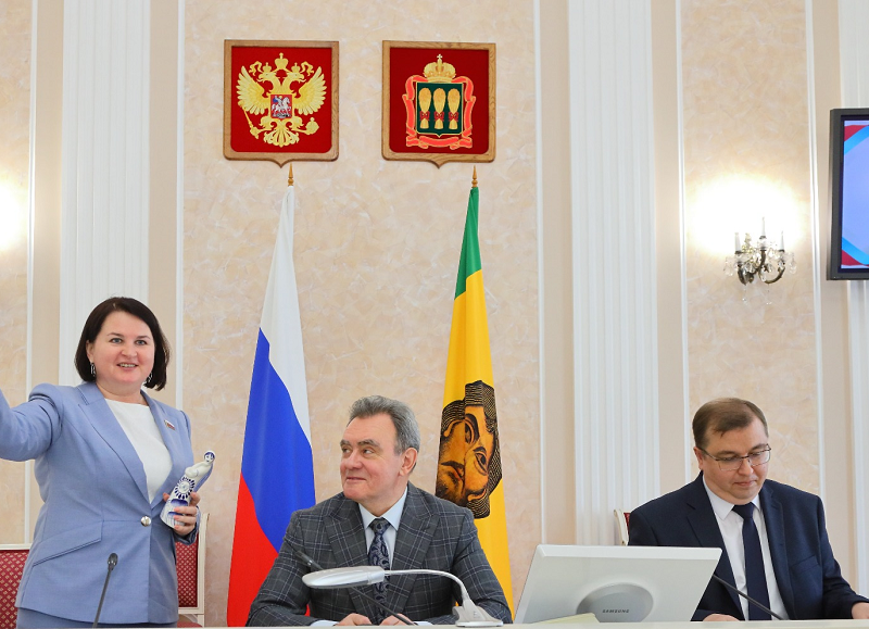 Ольга Чистякова организовала отчетную конференцию пензенского «Союза женщин России»