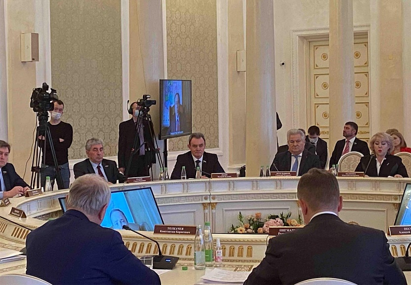 Валерий Лидин принял участие в заседании Ассоциации законодателей в Казани