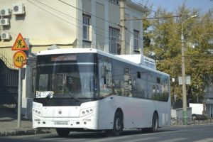 Жители Заречного не смогли оплатить проезд в автобусе картами