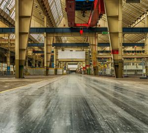 АвтоВАЗ временно приостанавливает производство автомобилей