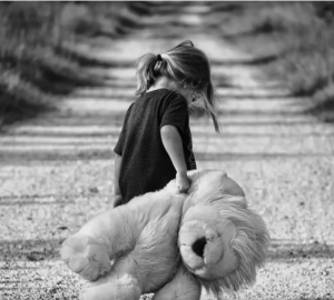 «Общество», от которого нас «изолировали»: в Disney начнут снимать мультики про извращенцев