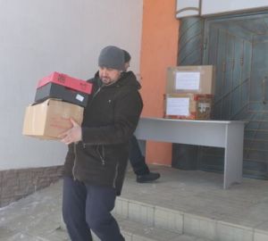 Мусульмане из Кузнецка продолжают помогать эвакуированным из Донбасса