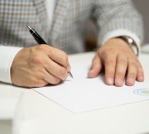 Правительство расширило безработным доступ к соцконтрактам