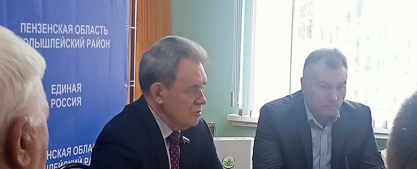 Валерий Лидин встретился с общественниками из Колышлейского района