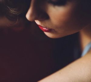 Под видом ночной бабочки житель Пензы обдурил похотливого оренбуржца