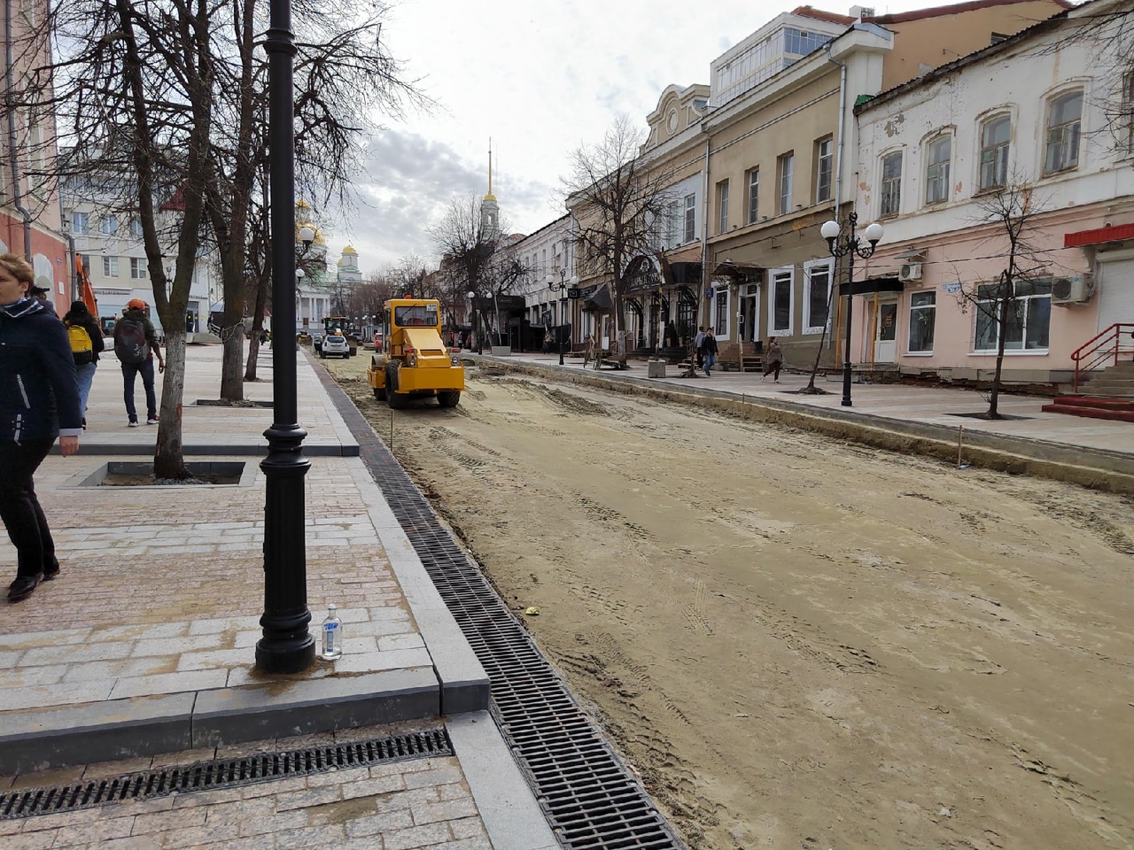 В Пензе верх улицы Московской начали подготавливать к мощению плиткой