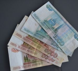 Соцвыплаты и новые пособия: какие законы вступают в силу в мае