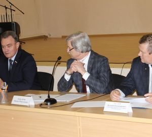 Валерий Лидин: «Каждый третий житель региона пользуется мерами соцподдержки»