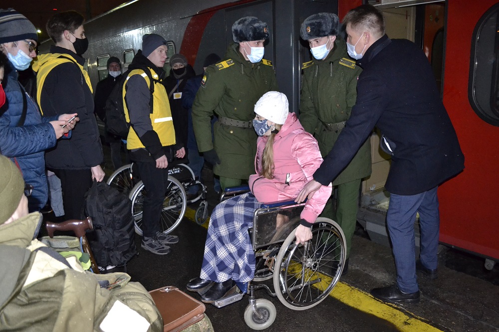 Детский омбудсмен помогла бабушке с маленьким внуком эвакуироваться из Украины в Пензу