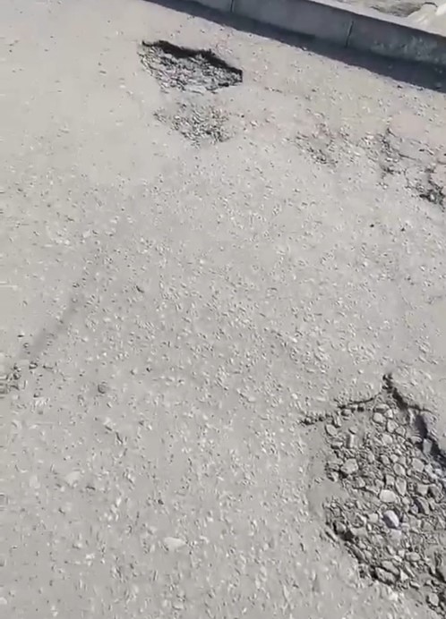 Жительница Пензы просит отремонтировать дорогу к детской поликлинике