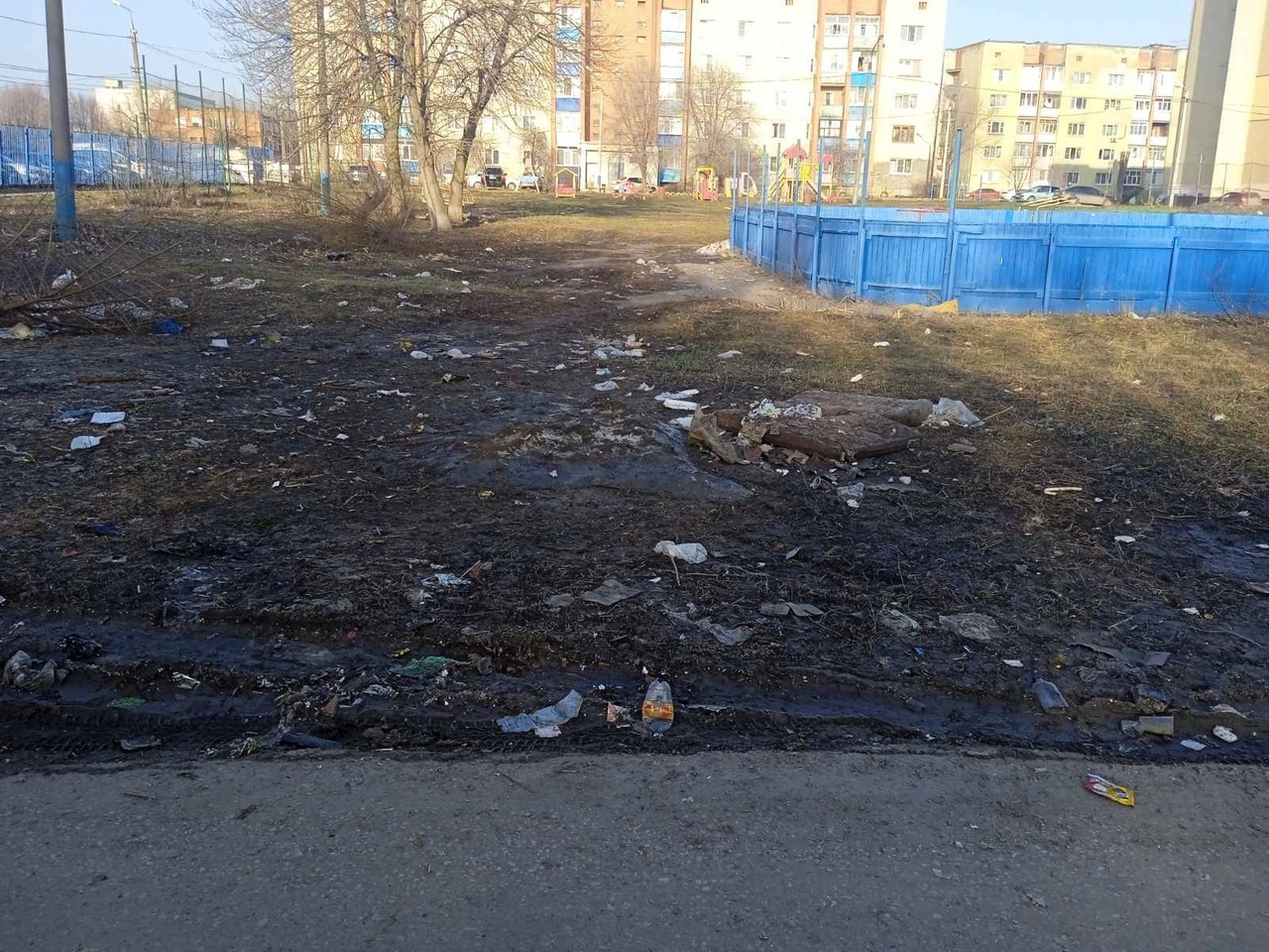 Пензенцы с Литвинова пожаловались на бардак во дворе