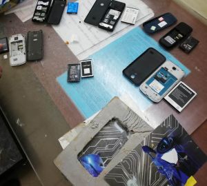 Сотрудники пензенской колонии обнаружили неожиданную находку в упаковке для кур гриль