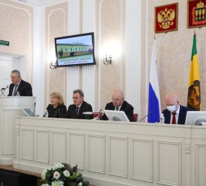 Стало известно, почему в Пензенской области собираются изменить флаг и герб