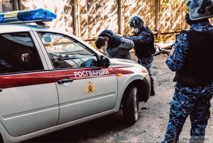 В Пензе пьяный дебошир попытался украсть товар из магазина и разбил кондиционер