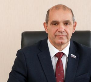 Владимир Мутовкин поздравил пензенцев с праздником Святой Пасхи