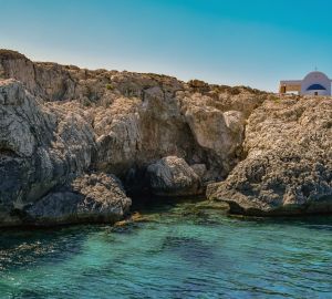 Кипр смягчит антиковидные ограничения для туристов