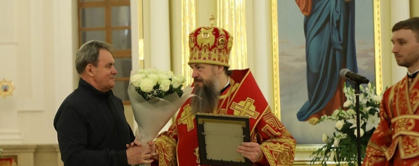 Лидин поздравил пензенцев с Пасхой 2022 года