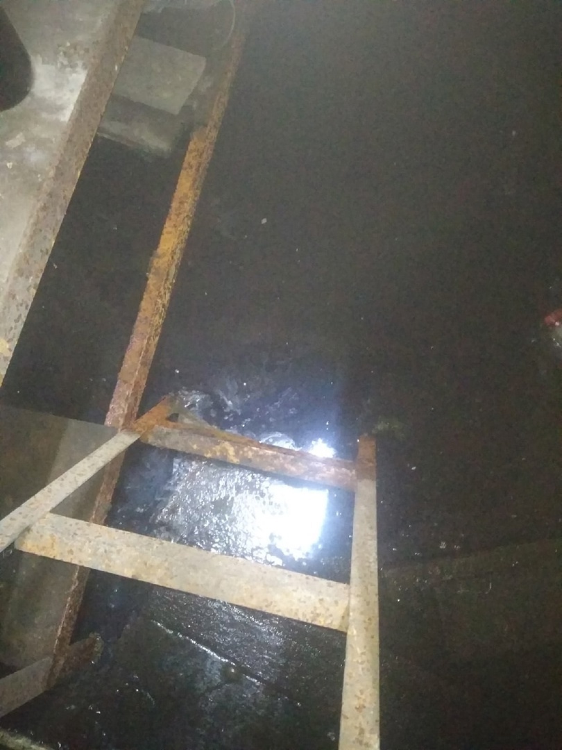 Пензячка пожаловалась на затопленный подвал и забитые трубы в доме