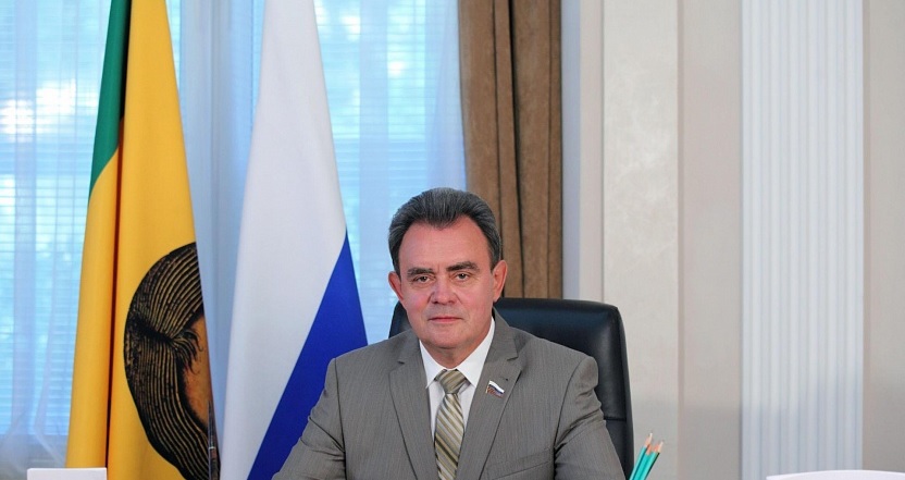 Валерий Лидин поздравил пензенцев с праздником Ураза-байрам