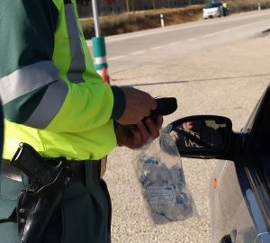 В Кузнецке водитель «ВАЗа» создавал опасность на улицах города