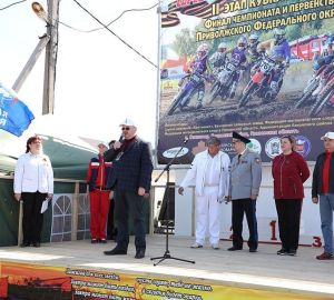 Олег Мельниченко открыл второй этап кубка России по мотокроссу в Сурском крае