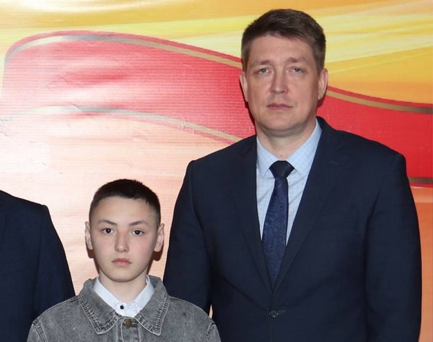 В Пензе мальчика с непростой судьбой пригласили в областной Минтруд