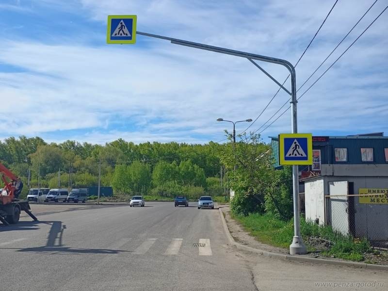 В Пензе до конца лета восстановят светофоры и установят новые дорожные знаки