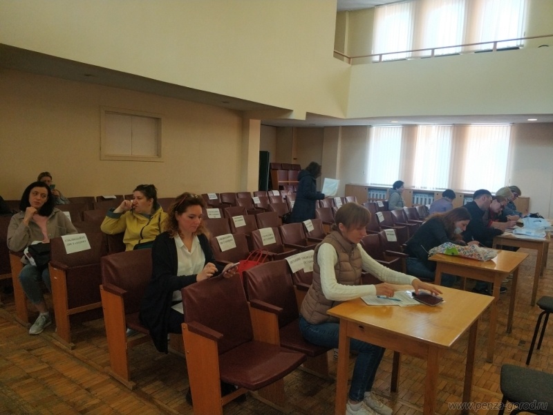 В Пензе стартовал прием граждан, оставивших заявку на покупку детской путевки в лагерь