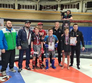 Юный кузнечанин завоевал золотую медаль на первенстве России по ММА