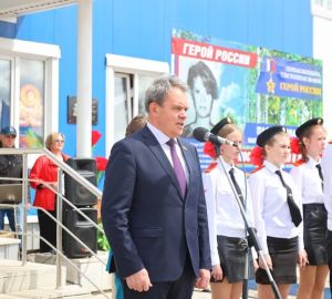 Валерий Лидин дал старт турниру по плаванию, посвященному памяти Марины Плотниковой