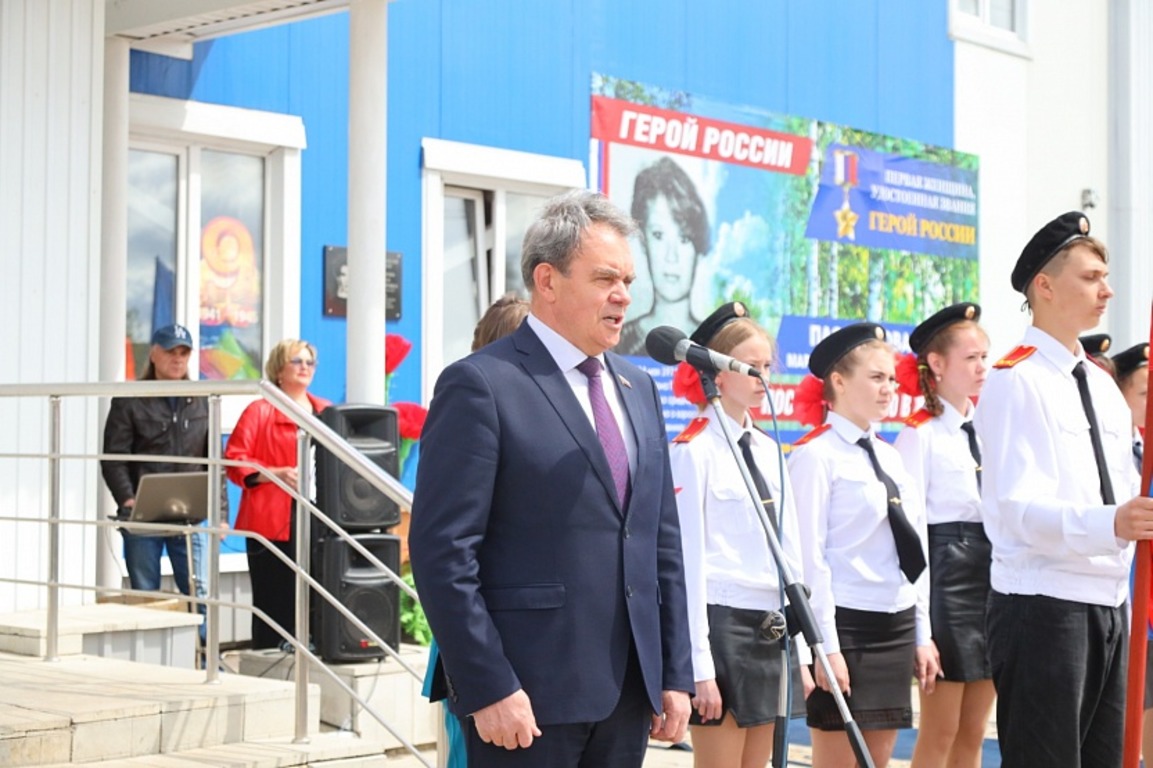 Валерий Лидин дал старт турниру по плаванию, посвященному памяти Марины Плотниковой