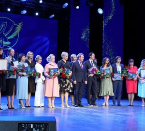 Валерий Лидин вручил награды участникам конкурса «Учитель года Пензенской области – 2022»