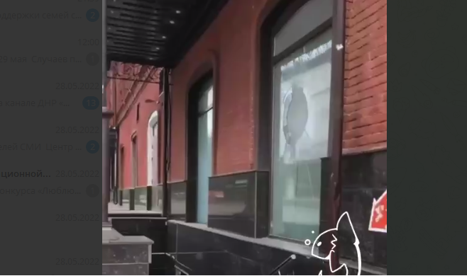 Неизвестные разгромили Макдоналдс в центре Пензы