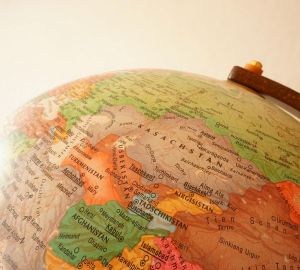 Афганское посольство в России возобновило оперативную выдачу виз