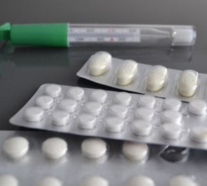 Росздравнадзор сообщил, как идут поставки лекарств в аптеки