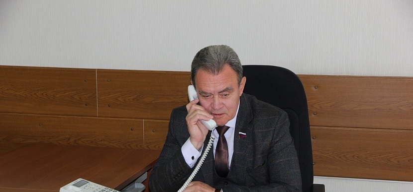 Валерий Лидин взял на контроль обращения жителей Пензенской области