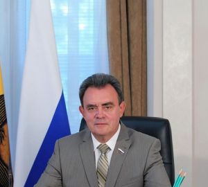 Спикер Законодательного собрания поздравил с Международным днем защиты детей