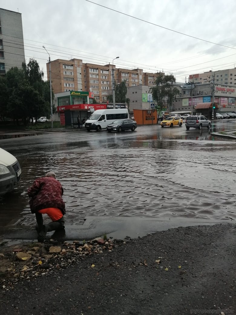Депутата озадачил полив пензенских улиц водой во время ливня