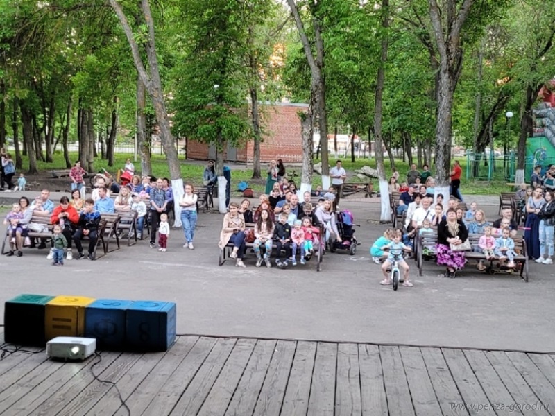 Пензенцев приглашают посмотреть кино под открытым небом