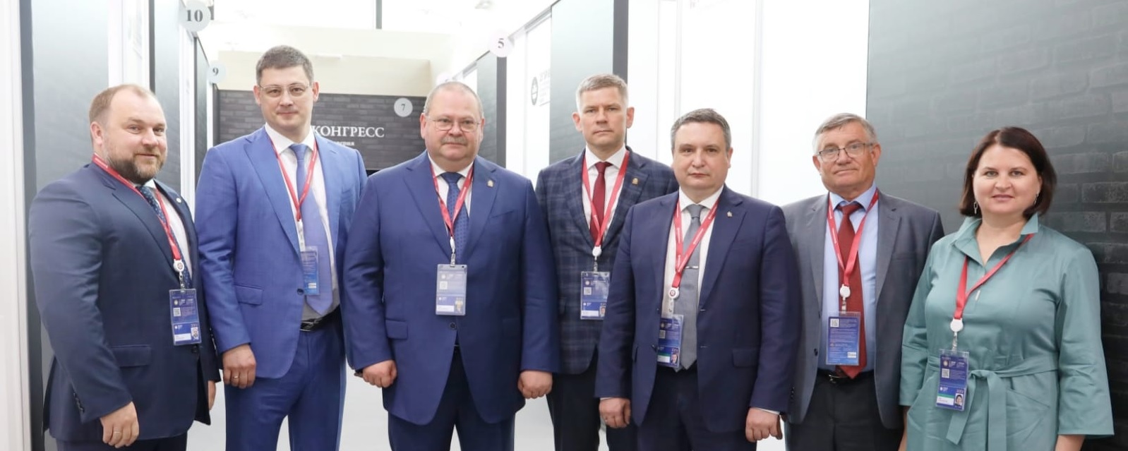 Олег Мельниченко подписал на международном экономическом форуме Меморандум о комплексном развитии Пензы