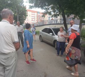 В Пензе жителей дома №30 по улице Московской призвали содержать двор в чистоте
