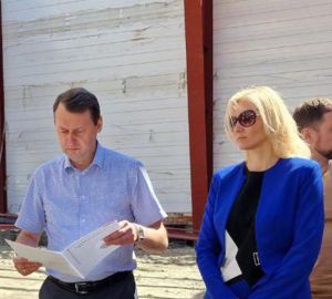 Олег Ягов заявил о необходимости ускорения темпов возведения ледового катка в Арбеково